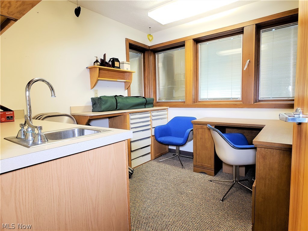 Canton - Commercial Sale