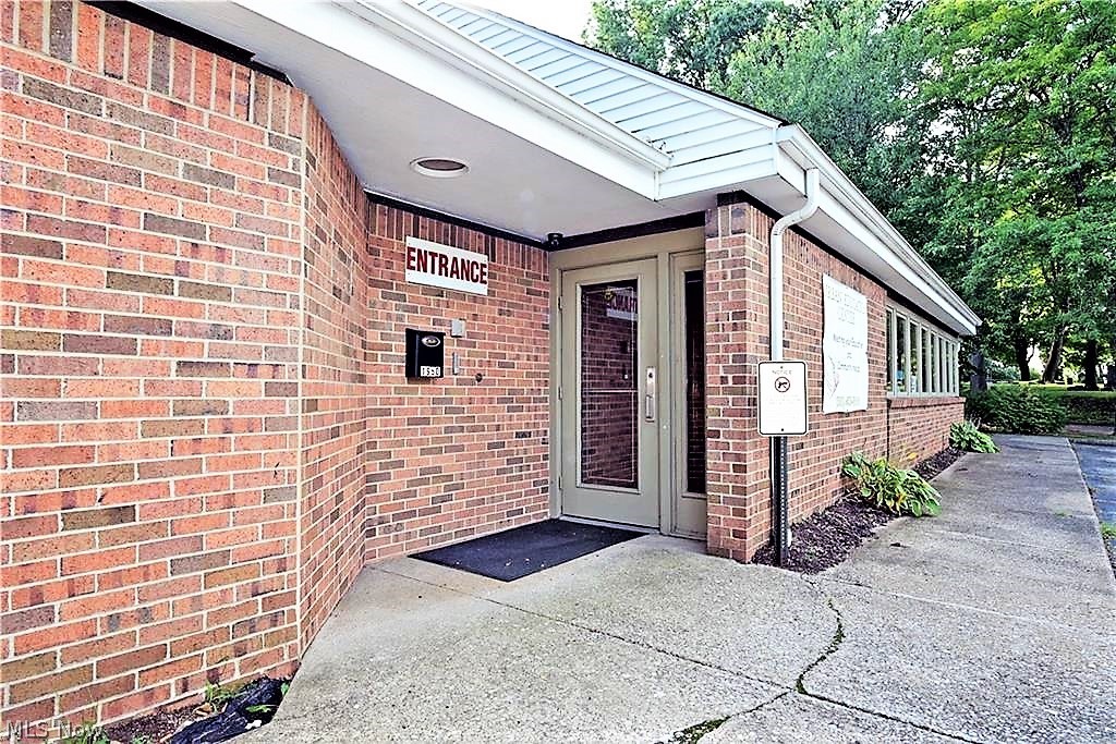 Canton - Commercial Sale
