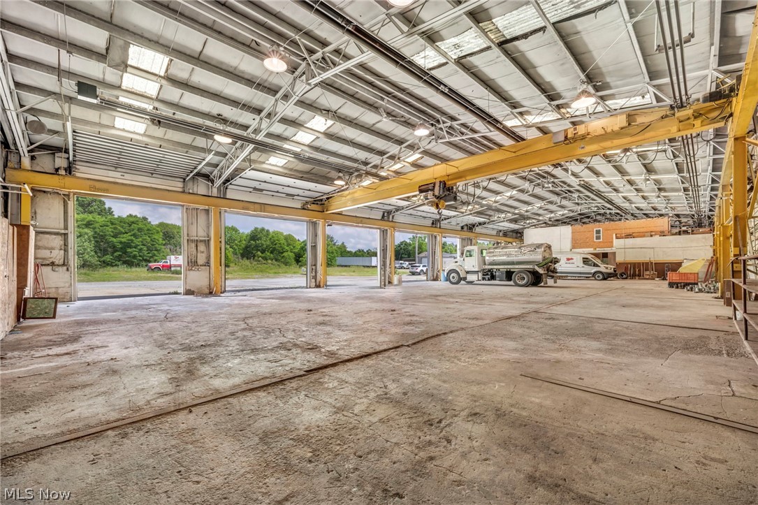 Gaud - Commercial Sale