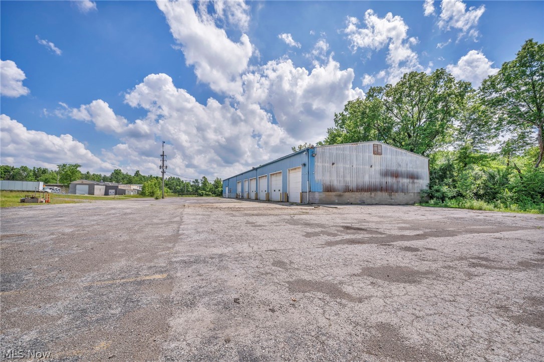 Gaud - Commercial Sale