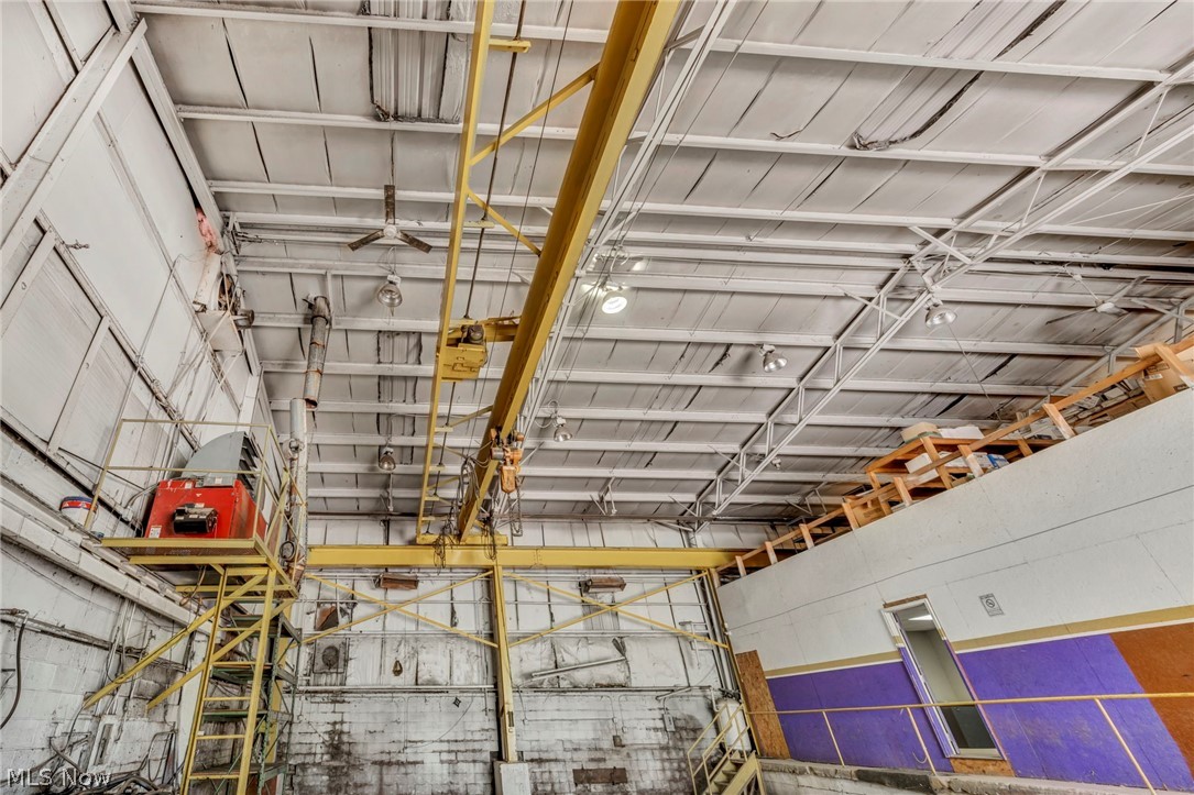 Gaud - Commercial Sale