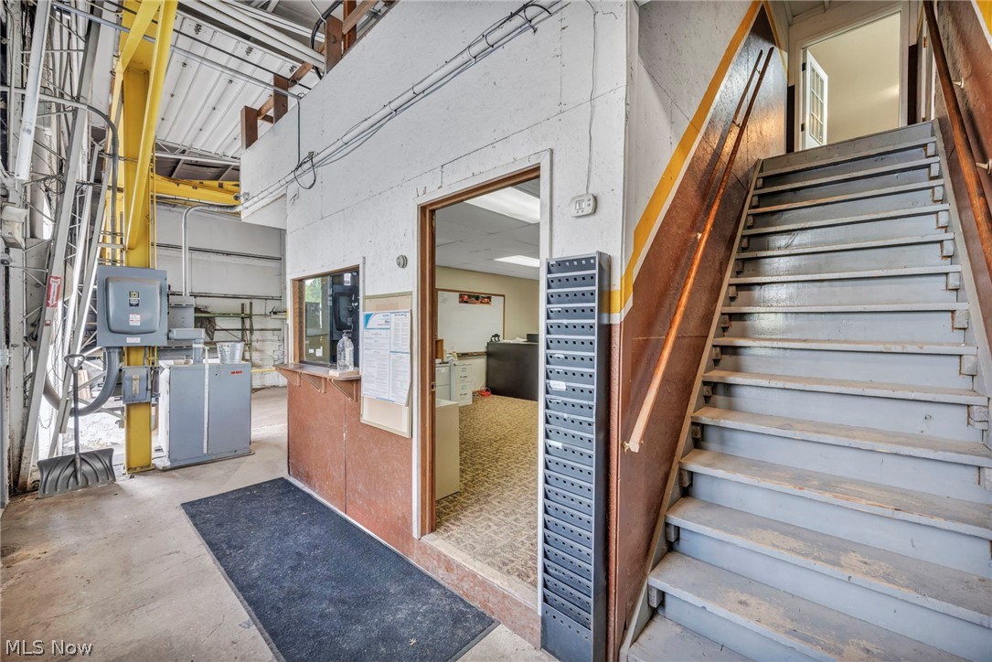 Gaud - Commercial Sale