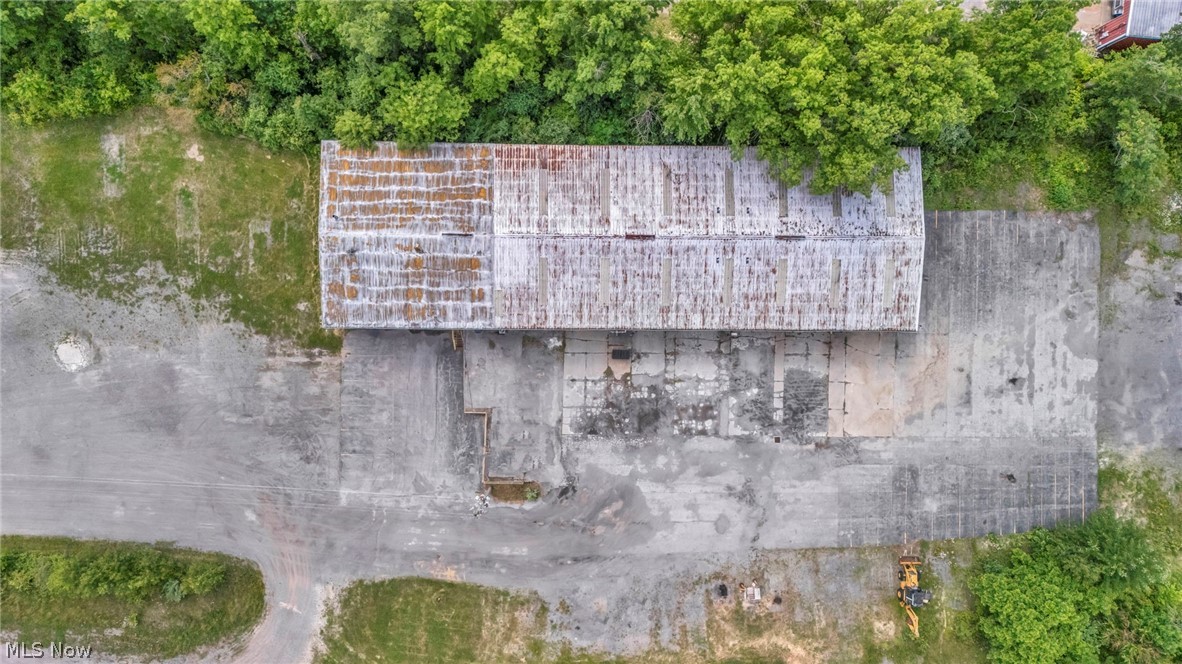 Gaud - Commercial Sale