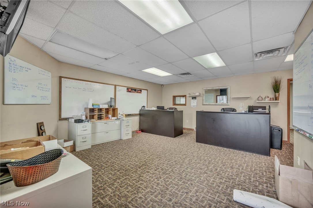 Gaud - Commercial Sale