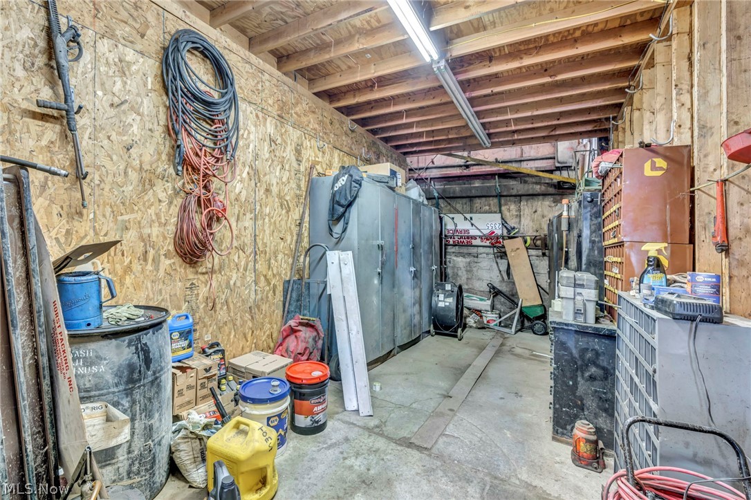 Gaud - Commercial Sale