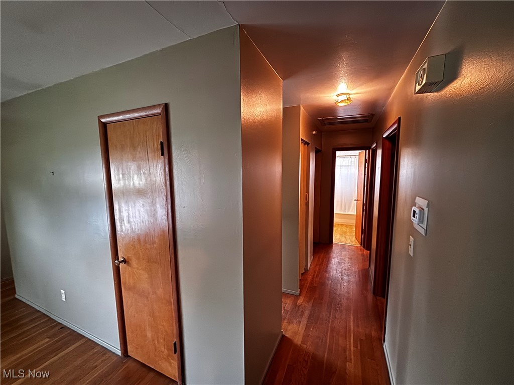 2325 Stewart Drive, Warren, Ohio image 13