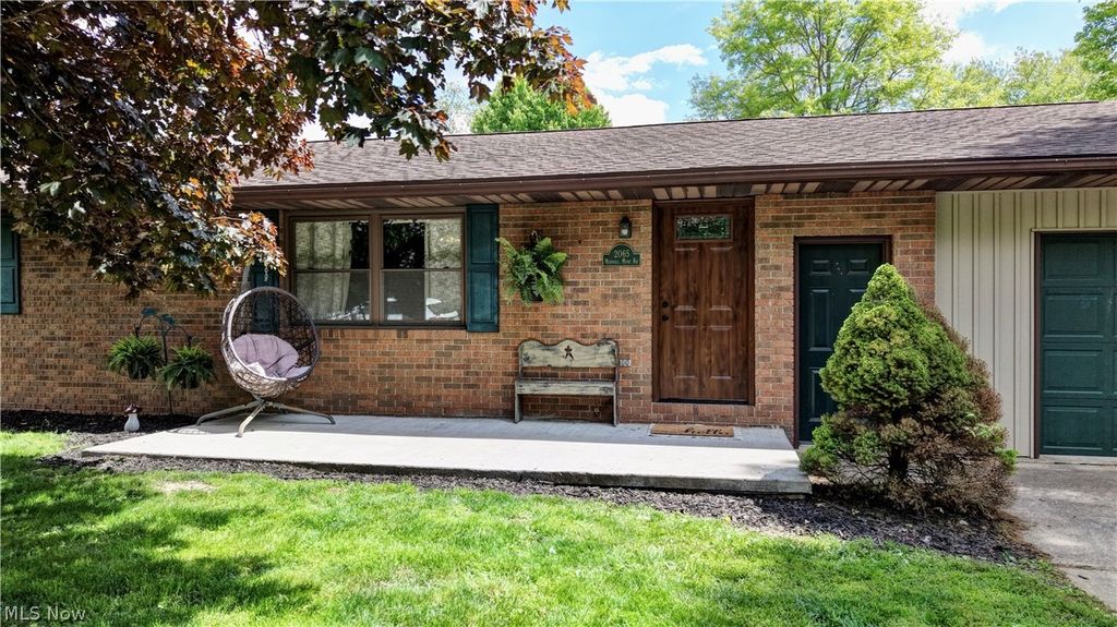 Photo of 2065 Midvale Mine Road SE, Dennison, OH 44621 (MLS # 5209252)