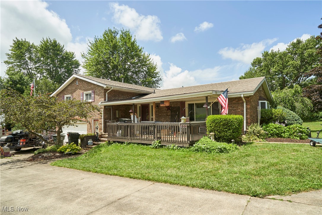 Welcome to this all-brick 4-bedroom home in Wadsworth, offering 2 full and 2 half baths on a generous .85-acre lot. With 2,464 sq ft of living space, this solid, well-built home features a spacious family room with a gas or wood-burning fireplace, perfect for relaxing or entertaining.
The open-concept layout offers endless possibilities for the new buyer to bring their vision to life. Enjoy a heated attached garage plus a separate back garage equipped with a wood-burning stove—ideal for hobbies, a workshop, or extra storage. The fully fenced backyard provides privacy and plenty of room to play, garden, or gather.
A rare find with both charm and potential—don’t miss the opportunity to make this one your own!