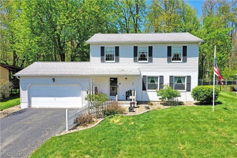 Homes For Sale - 34 Hickory Trace Drive<br/> Trumbull County, Girard, OH 44420