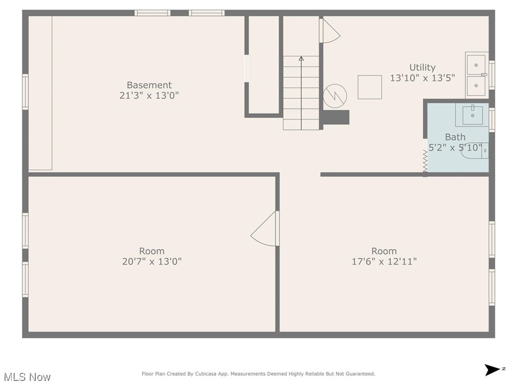 Main image without alt text