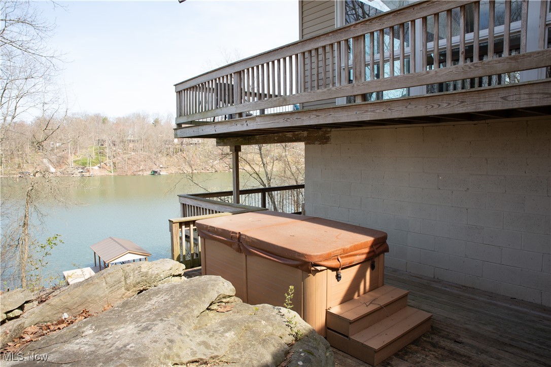 1820 W Buckhorn Drive, Millersburg, Ohio image 45