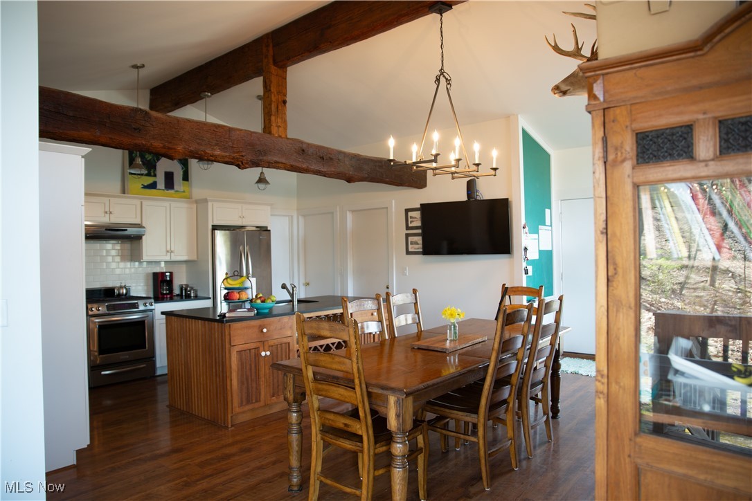 1820 W Buckhorn Drive, Millersburg, Ohio image 33