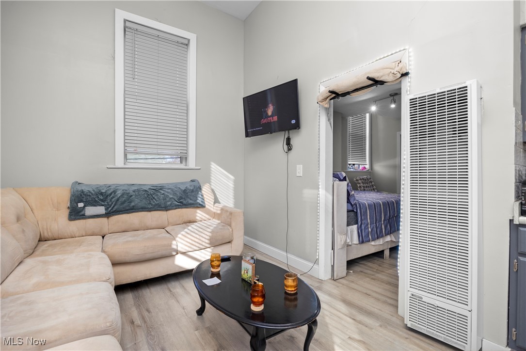 Lorain, Ohio 44052, United States, 5 Bedrooms Bedrooms, ,5 BathroomsBathrooms,Residential,Active,250475