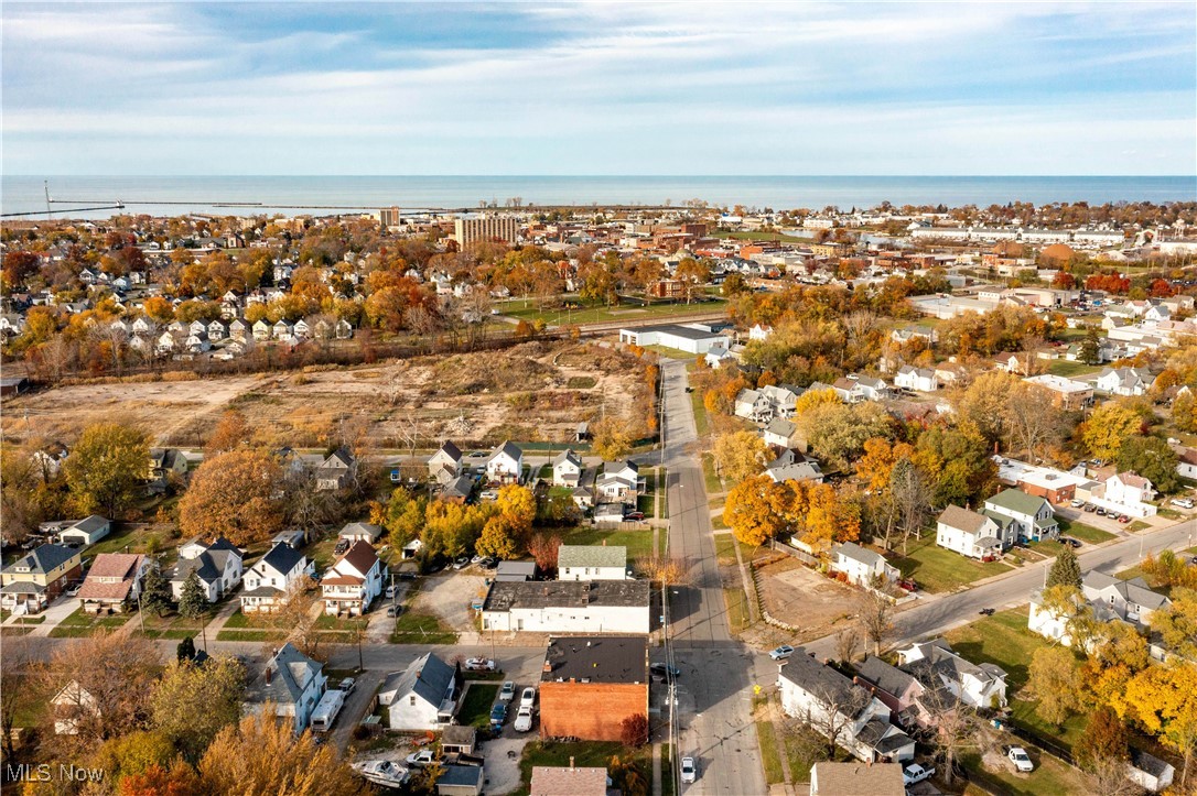 Lorain, Ohio 44052, United States, 5 Bedrooms Bedrooms, ,5 BathroomsBathrooms,Residential,Active,250475