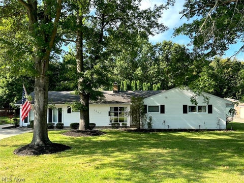 Homes For Sale - 5841 Horning Road<br/> Kent, OH 44240