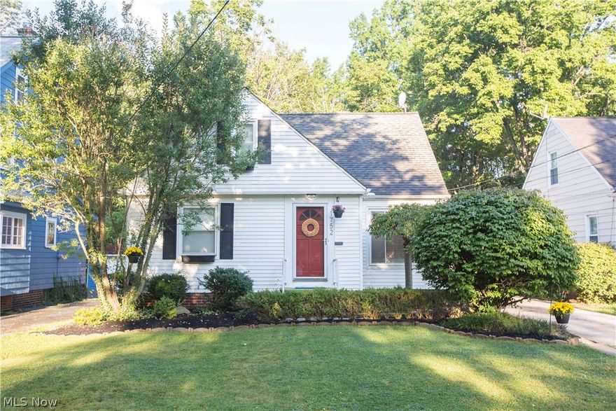 This bright and beautifully finished bungalow offers many features not found in other homes in the area! The carefully maintained exterior and landscaped yard creates exceptional curb appeal and there is much more to love on the inside. An addition was put on the house in 2007, creating a spacious eat-in kitchen with high-end stainless steel appliances, including a 6 burner Thermador gas range, built in Thermador convection oven, indoor Jenn-Air counter-top grill, and Rangemaster hood. The breakfast bar opens to the family room with vaulted ceilings, skylights, recessed lighting, a marble (gas) fireplace, and sliding glass doors that lead to the large fenced in yard with an incredible deck and patio for entertaining family and friends. The first floor also offers a full bathroom, 2 spacious first floor bedrooms, and hardwood floors throughout. Upstairs is the huge master suite featuring an en-suite bathroom with double sinks, a walk-in shower with a steam unit, a large closet, as well