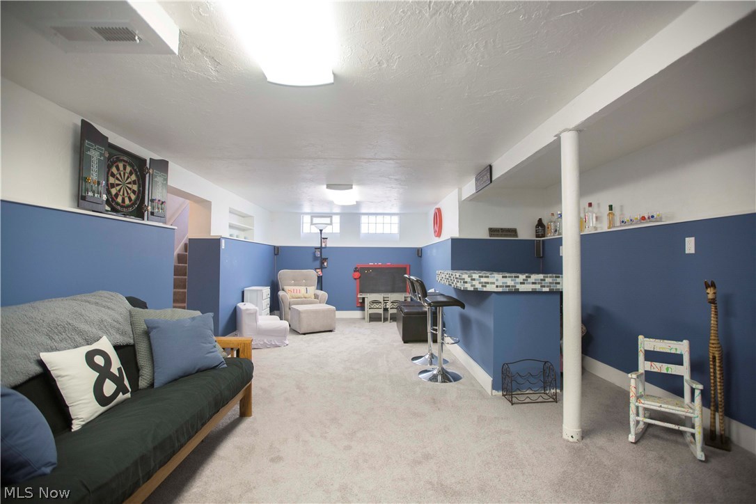 Alden B Hare Cos Lyndhurst Ma - Residential