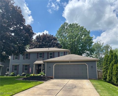 16984 Bear Creek Lane, Strongsville, OH 44136 - #: 5126640