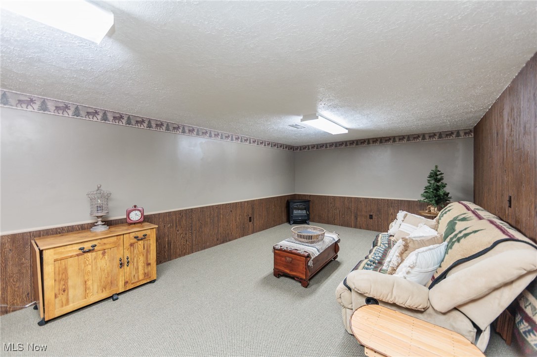 16984 Bear Creek Lane, Strongsville, Ohio image 41