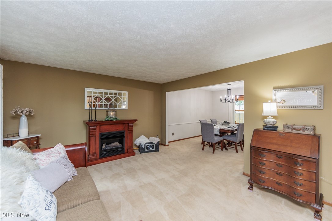 16984 Bear Creek Lane, Strongsville, Ohio image 19
