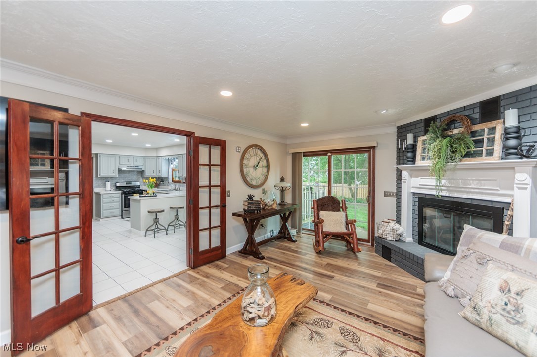 16984 Bear Creek Lane, Strongsville, Ohio image 7