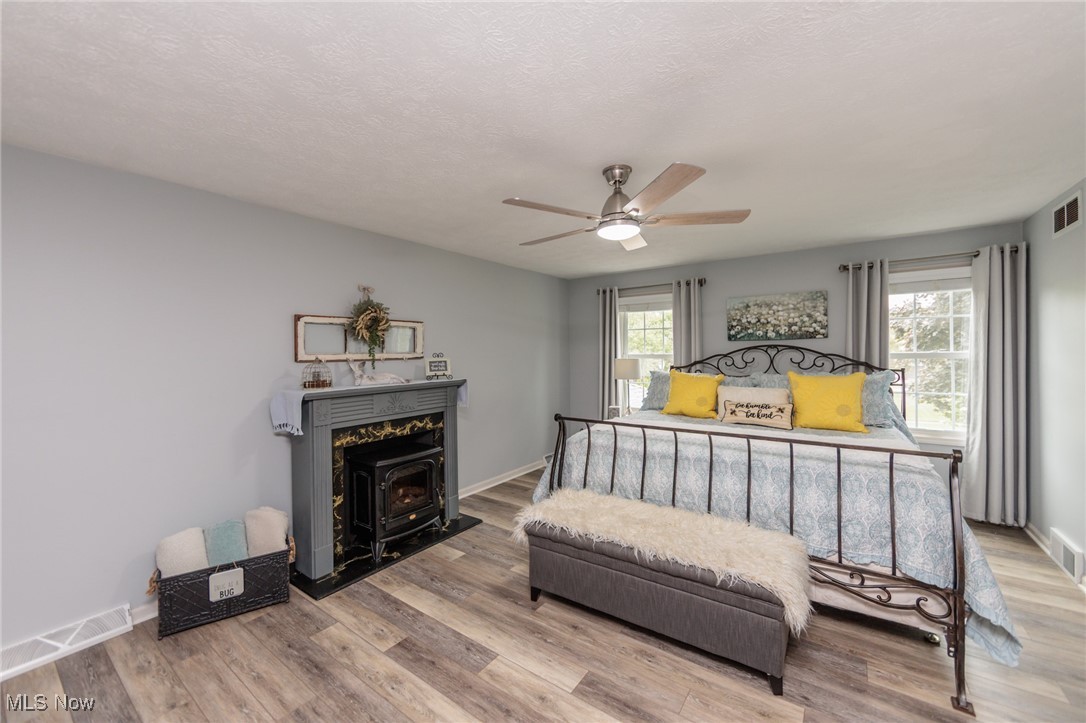 16984 Bear Creek Lane, Strongsville, Ohio image 31