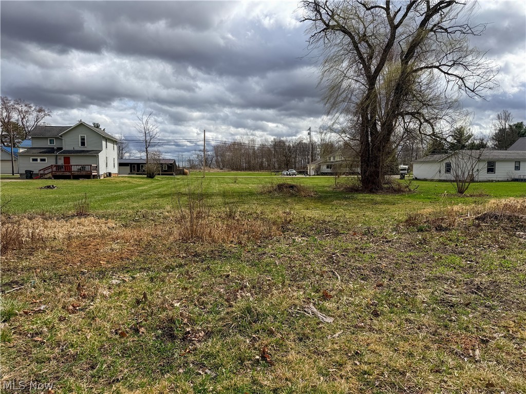 Peter & Michael Rickels Add - Land