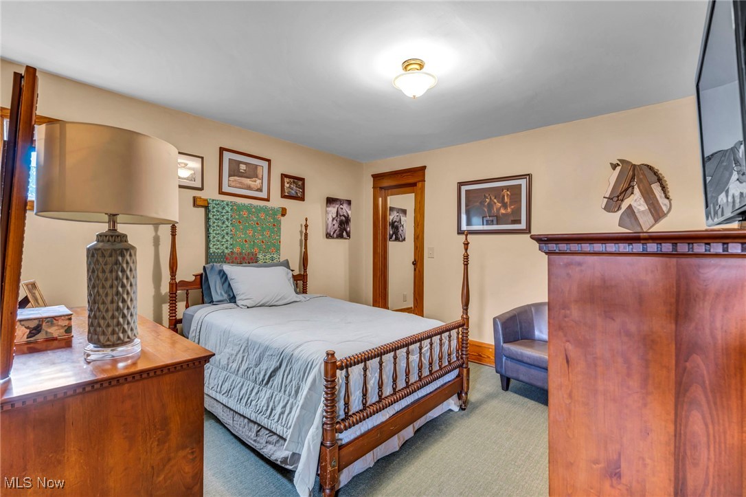 517 E State Street, Barberton, Ohio image 32