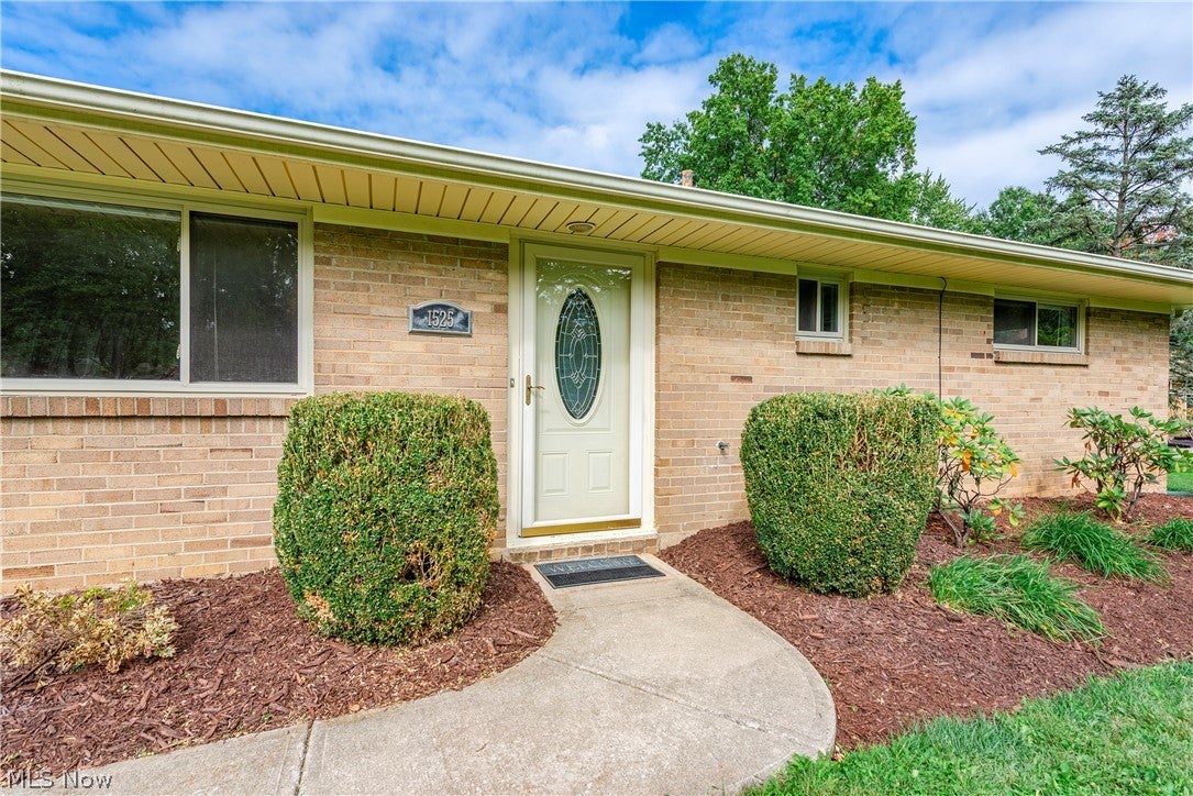 1525 Bonnie Road