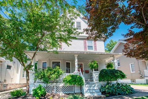 Photo for 1483 Roycroft Avenue