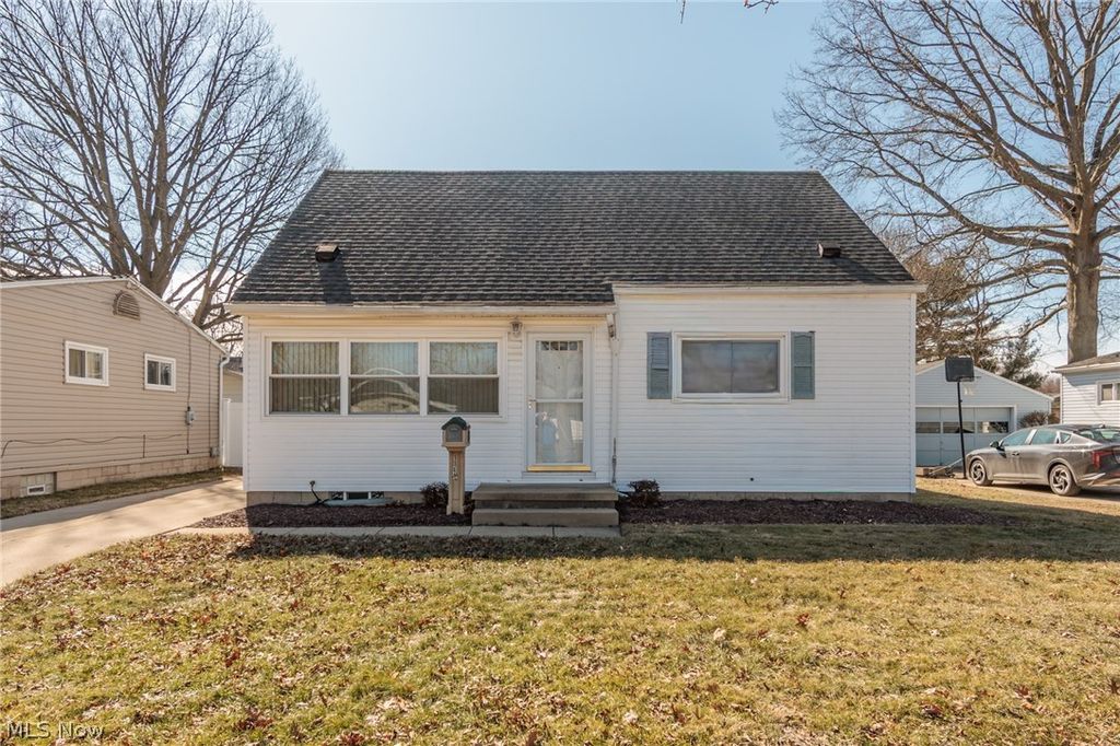 Photo of 1144 Sutherland Avenue, Akron, OH 44314 (MLS # 5189734)