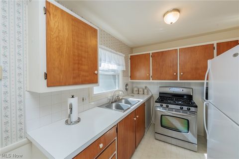 Tiny photo for 1144 Sutherland Avenue, Akron, OH 44314 (MLS # 5189734)