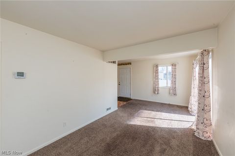 Tiny photo for 1144 Sutherland Avenue, Akron, OH 44314 (MLS # 5189734)