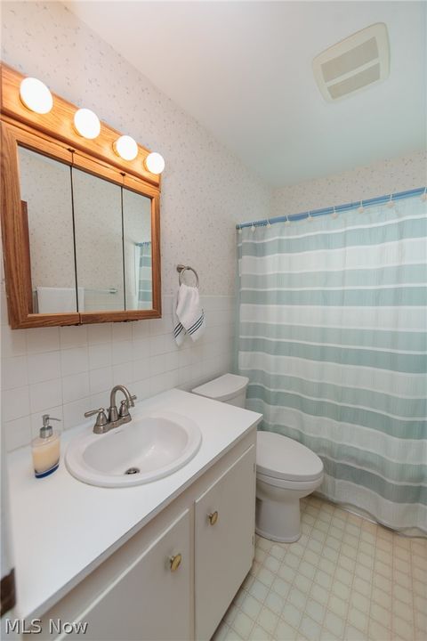 Tiny photo for 1144 Sutherland Avenue, Akron, OH 44314 (MLS # 5189734)