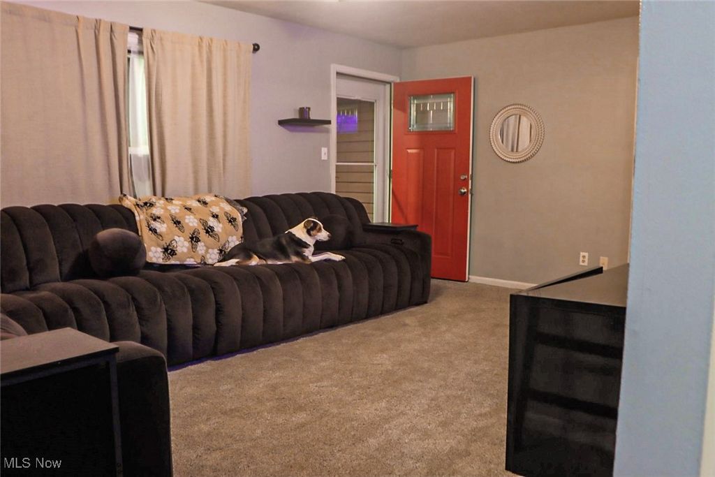 Photo of 6397 Aylesworth Drive, Parma Heights, OH 44130 (MLS # 5176132)