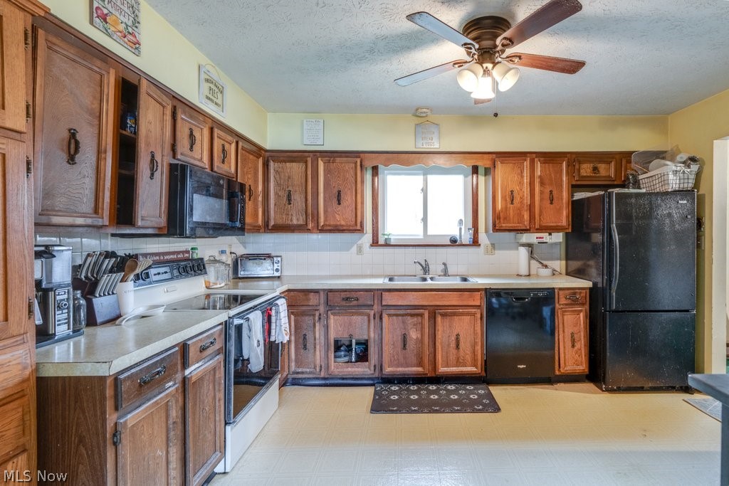 Rolling Hills - Residential