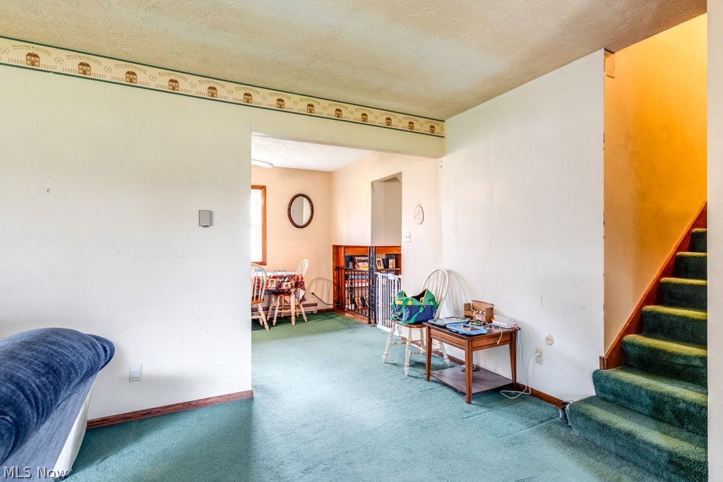 Rolling Hills - Residential