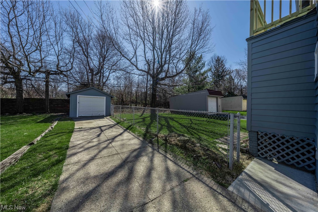 Nela Overlook - Residential