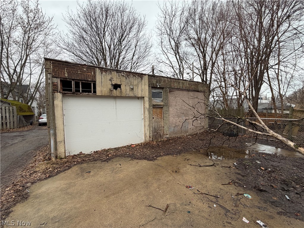 Rhodes Hartnell Barber & Selde - Residential Income