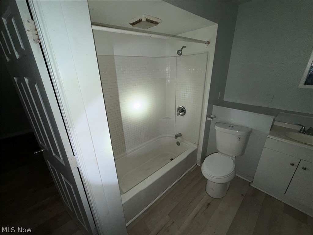 Rhodes Hartnell Barber & Selde - Residential Income