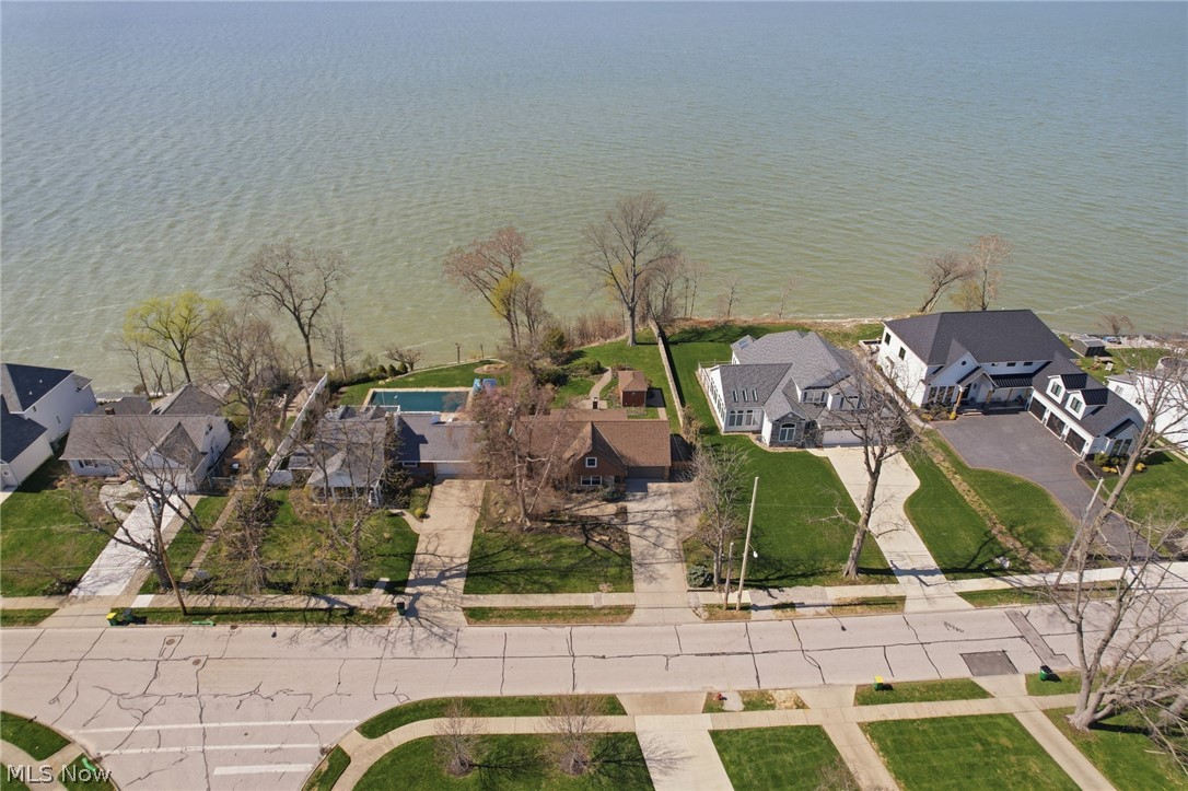 Gilchrists Brookwood Beach Estates - Residential