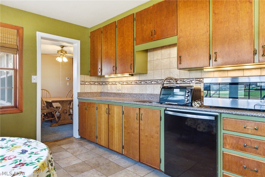 Gilchrists Brookwood Beach Estates - Residential