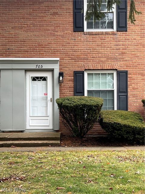 Tiny photo for 705 Lakeview Dr, Cortland, OH 44410 (MLS # 5190943)