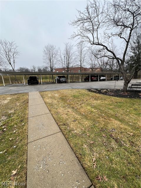 Tiny photo for 705 Lakeview Dr, Cortland, OH 44410 (MLS # 5190943)