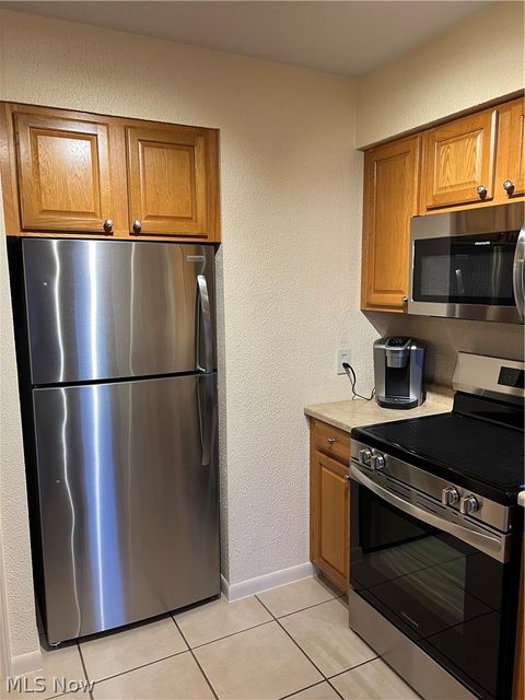 Tiny photo for 705 Lakeview Dr, Cortland, OH 44410 (MLS # 5190943)