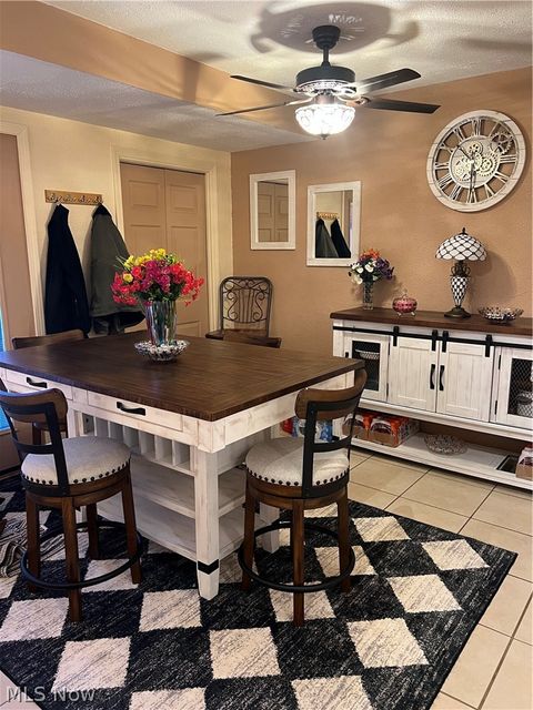 Tiny photo for 705 Lakeview Dr, Cortland, OH 44410 (MLS # 5190943)