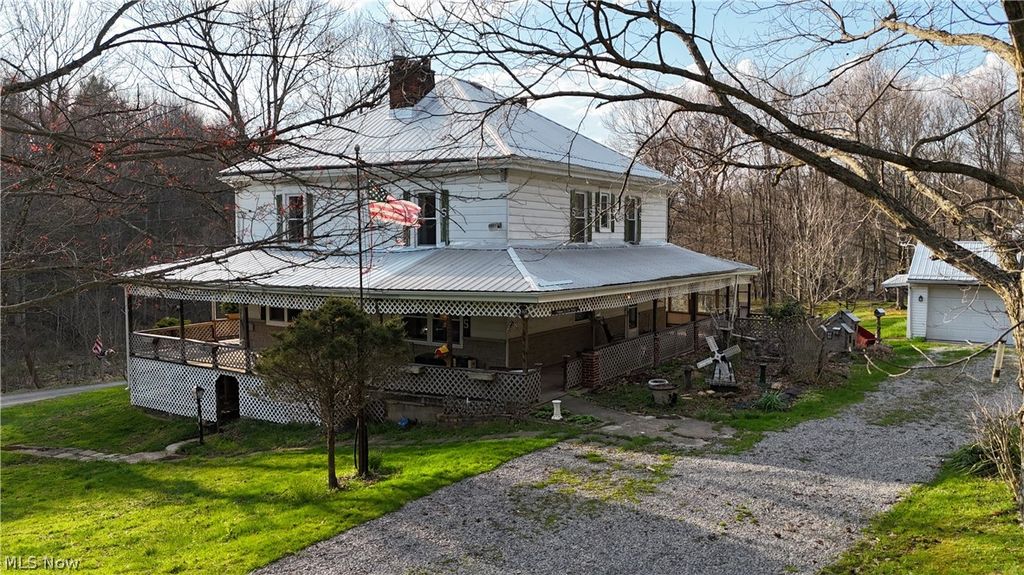 Photo of 1079 County Road 60, Bergholz, OH 43908 (MLS # 5200798)