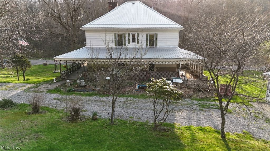 Photo of 1079 County Road 60, Bergholz, OH 43908 (MLS # 5200798)