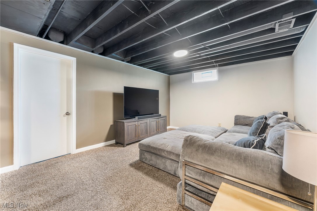 5485 Diana Lynn Drive, Stow, Ohio image 30