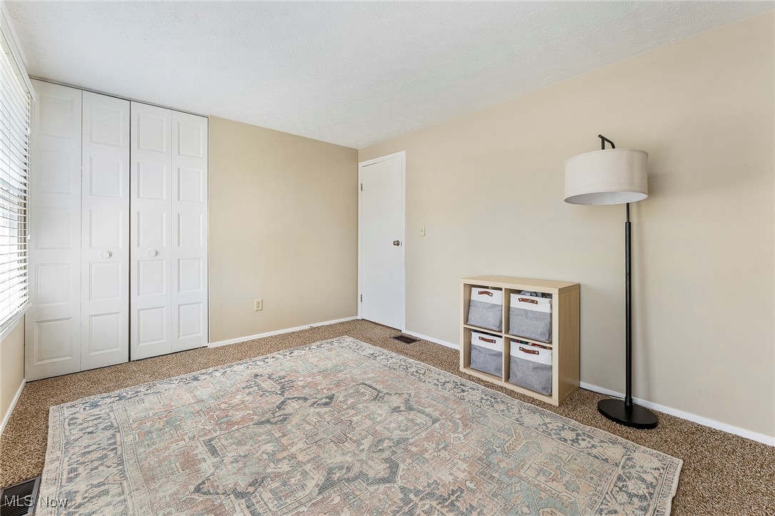 5485 Diana Lynn Drive, Stow, Ohio image 26